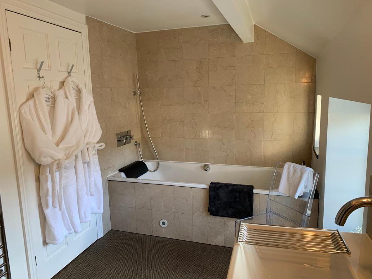 South Lakes Townhouse With Sauna Ulverston Bagian luar foto